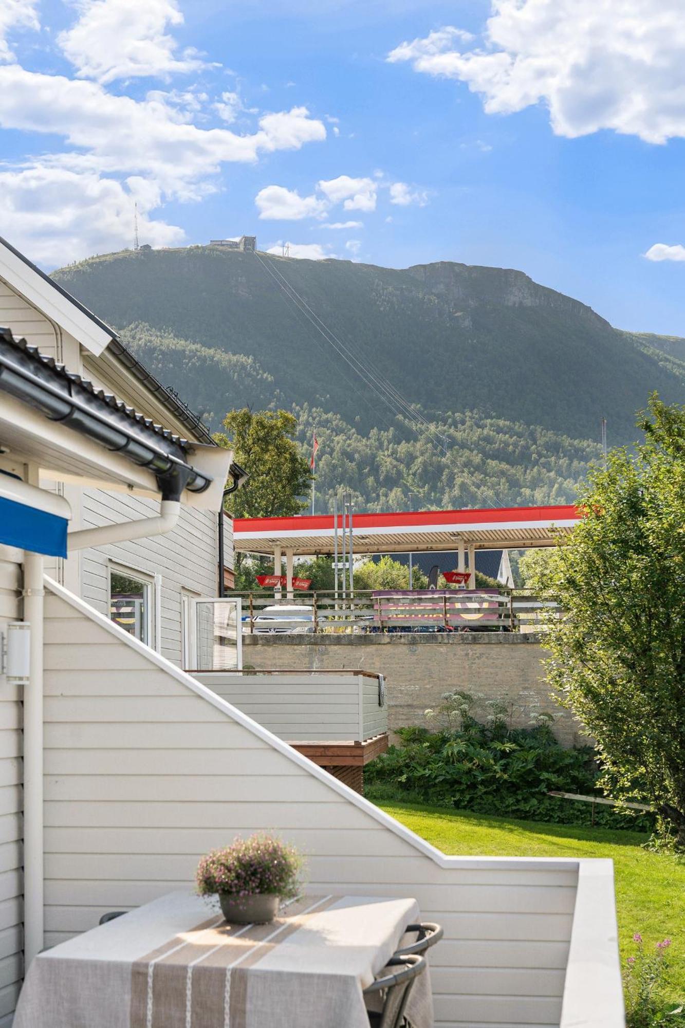 Arctic Homes - Tromsdalen, Parking, View, Fireplace Vakantiehuis
